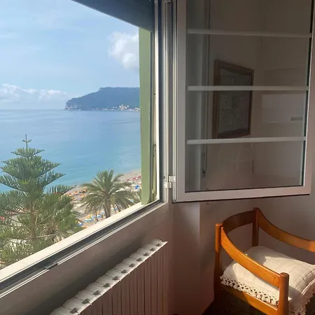Blu , 10 Mt From Sea , One Parking Gratuito Free Appartamento *