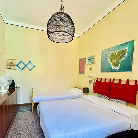 Appartamento Blu , 10 Mt From Sea , One Parking Gratuito Free