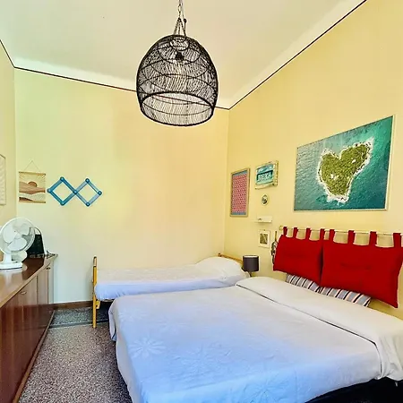 Apartment Blu , 10 Mt From Sea , Parking Gratuito Free
